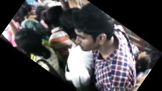 Big ass girl groped in Chennai crowded bus