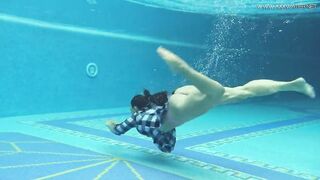 Hottest nudist Sazan Cheharda alone in the swimming pool