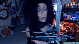 Edward Scissorhands Teaser --Alexa Kitten