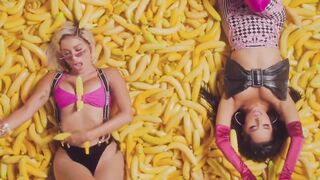 Cum Challenge Anitta With Becky G - Banana