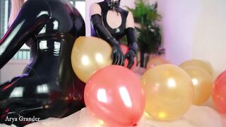 Looney Fetish, Air Balloons Lesbian Fun in Latex Rubber Costumes