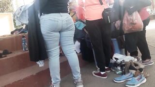 Rica mamita en jeans