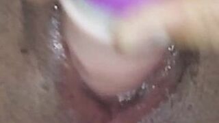 Desi bhabhi cheating, fucking with bf using 12 inch dildo