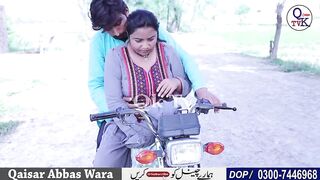 Sadaf aunty bike ride – very hot bbw aunty