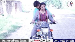 Sadaf aunty bike ride – very hot bbw aunty