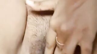 Hairy Indian Bhabi Masturbating with her Juicy Pussy