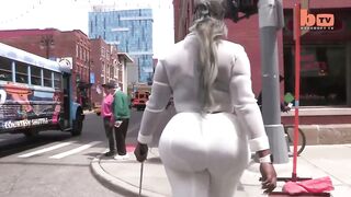 Detroit Biggest Curvy Booty Bubbles