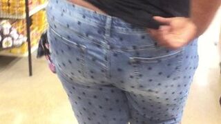 Phat Sloppy BBW jeans falling off that ass