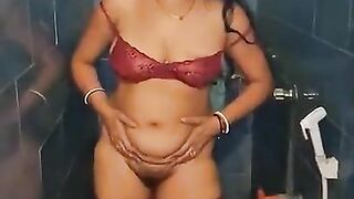 Arpita Bhabhi Showing her Boobs and Pussy