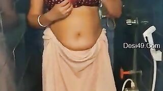 Arpita Bhabhi Showing her Boobs and Pussy