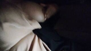 Thai Girl Big Boobs - เรียก Grab Car แล้วช่วยตัวเอง