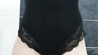 Masturbate Pussy. Wet Pussy. Beautiful Lingerie. Work Hands. Women's Solo.