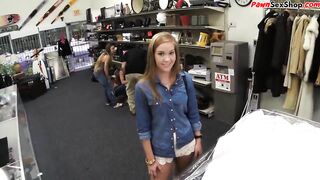 Innocent pawnshop customer gets throatfucked