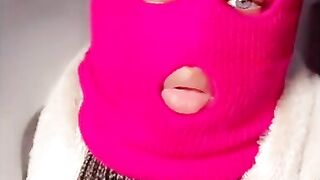 Sexy Masked girl on tiktok