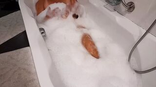 Sexy Bath time play with my tits and pussy