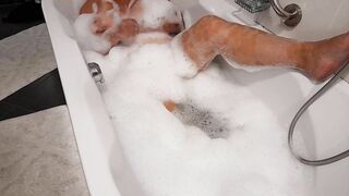 Sexy Bath time play with my tits and pussy