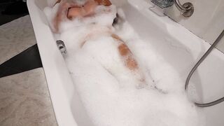 Sexy Bath time play with my tits and pussy