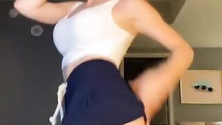 Beautiful Amanda Cerny - Ass Shaking