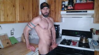 Bearded jock jerks off, see the cumshot at JUSTFOR.FANS/PJANDTHEBEAR