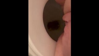 Ass and pussy washed out in bidet