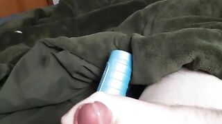 Short little video of chubby guy making a mess~