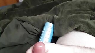 Short little video of chubby guy making a mess~