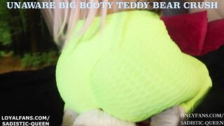 Unaware Big Booty Teddy Bear Butt Crush - {HD 1080p} [Preview]