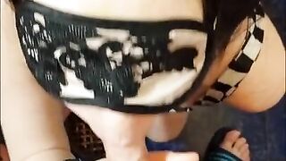 Slutty teen babe blows me blindfolded