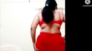 Desi Indian aunty nude video show