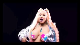 Nicki Minaj's Juicy Black Ebony Titties Shaking- Trollz