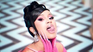 WAP PMV - Cardi B, Megan Thee Stallion, Kylie Jenner [THICK VERSION] - Tee