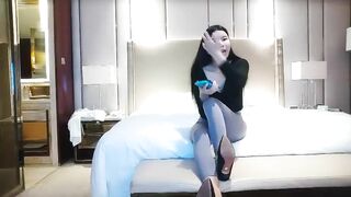 NO.1798 Two Chinese sexy sluts seduce 5 strange men 3some sex in one day