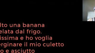 usare la banana per le fantasie femminili è il frutto ideale per giocarci e bagnarsi