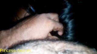 SRI LANKAN BLOWJOB හස්බන්ට හොරෙන් අල්ලපු ගෙදර මල්ලිගේ කටට ගත්‍තා