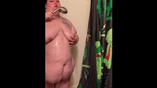 SSBBW BUNNY VIXEN shows off in the shower