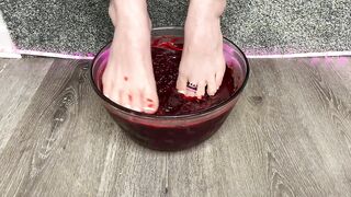 ASMR Gelatin Food Foot Play