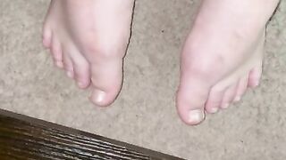 giantess teases and then EATS you! Short fun clip-