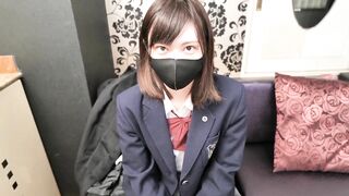 エリカ19歳。色白細身Fカップに中出し