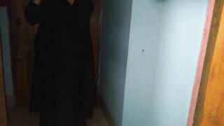 Pakistani Real Sex - Muslim Hijab & Burqa Step Son Fucked While Uncovering