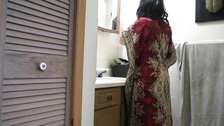 Punjabi stepmother fucked with big cock before she goes to work